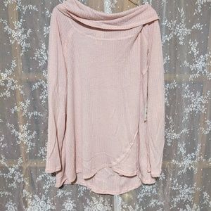 Light weight Pale pink cowl neck NWT!!